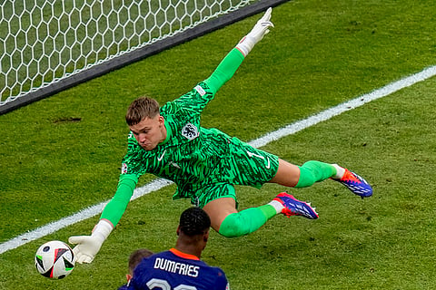 Netherlands goalkeeper Bart Verbruggen